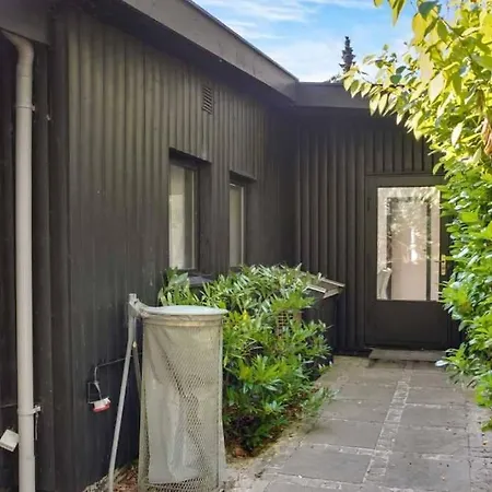 Daire Cozy Summer House 50 Meter From The Beach, 89 M²