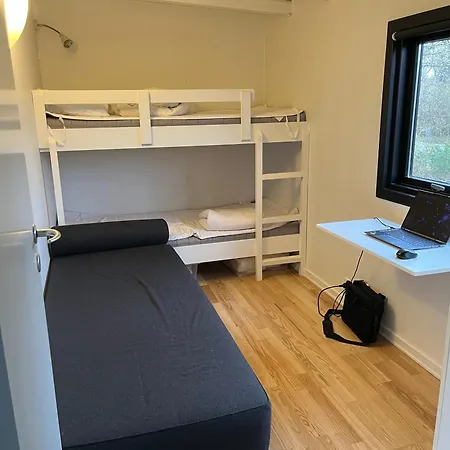 Cozy Summer House 50 Meter From The Beach, 89 M² 아파트 *