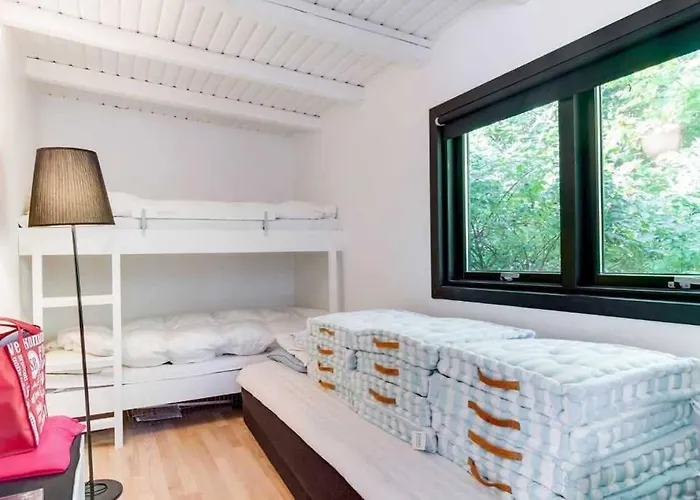 Cozy Summer House 50 Meter From The Beach, 89 M²